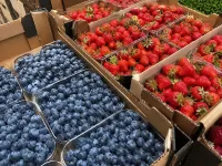Фото Продаж свіжої ягоди