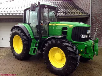 Моделі тракторів Джон Дір (John Deere) 6830
